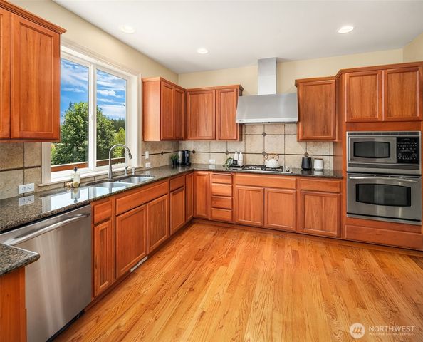 12921 195th Avenue Ct E, Bonney Lake, WA 98391