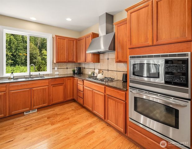 12921 195th Avenue Ct E, Bonney Lake, WA 98391