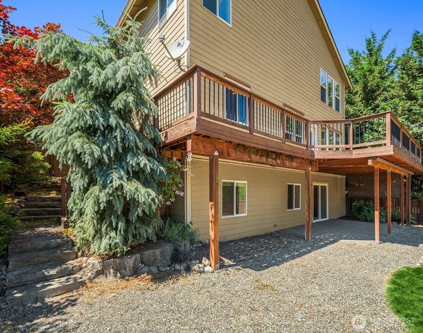 12921 195th Avenue Ct E, Bonney Lake, WA 98391