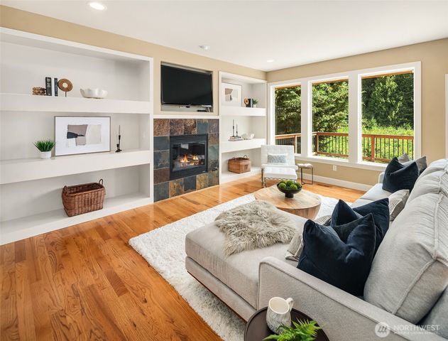 12921 195th Avenue Ct E, Bonney Lake, WA 98391