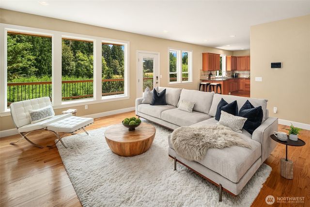 12921 195th Avenue Ct E, Bonney Lake, WA 98391