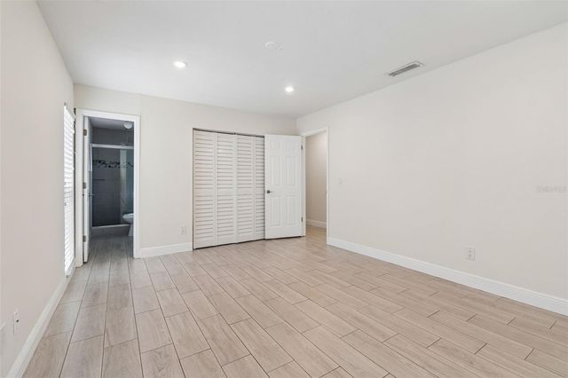 4710 SOUTHBREEZE DRIVE, Tampa, FL 33624