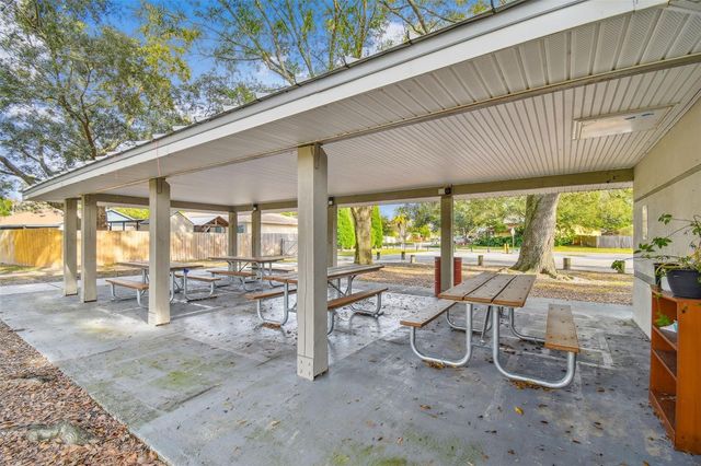 4710 SOUTHBREEZE DRIVE, Tampa, FL 33624