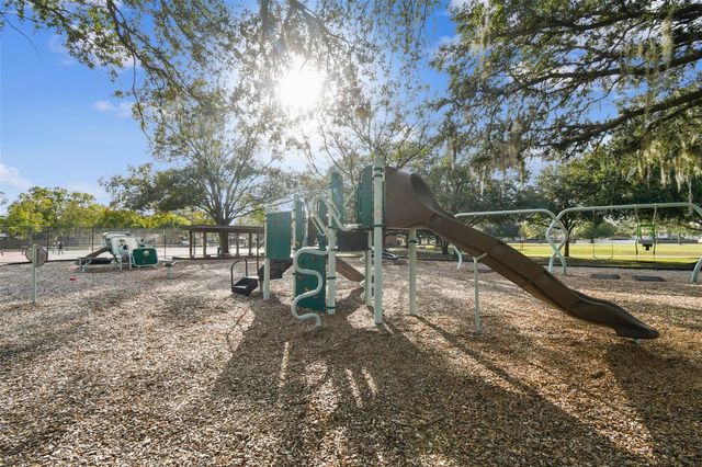 4710 SOUTHBREEZE DRIVE, Tampa, FL 33624