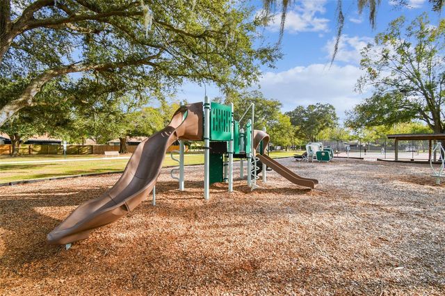 4710 SOUTHBREEZE DRIVE, Tampa, FL 33624