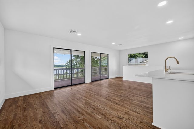 131 Salt Creek Drive, Mannford, OK 74044