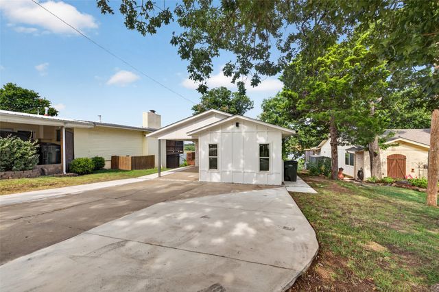 131 Salt Creek Drive, Mannford, OK 74044