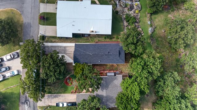 131 Salt Creek Drive, Mannford, OK 74044