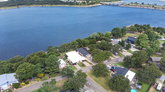 131 Salt Creek Drive, Mannford, OK 74044