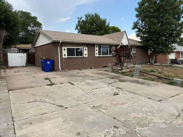 1653 S Yukon St, Denver, CO 80232