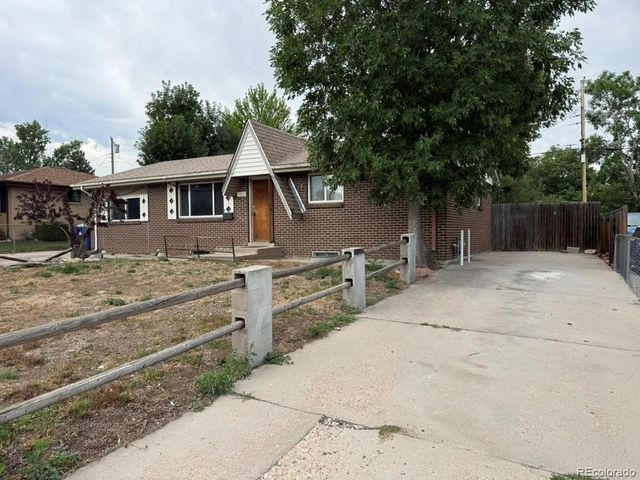 1653 S Yukon St, Denver, CO 80232