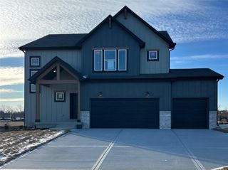 18257 W 166th Street, Olathe, KS 66062