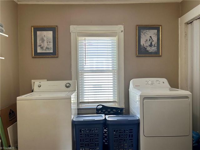 280 Burke Road, Mount Airy, NC 27030