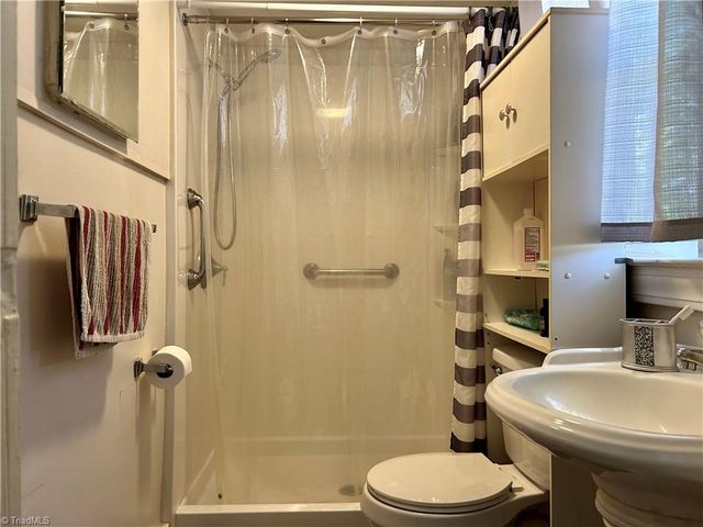 280 Burke Road, Mount Airy, NC 27030