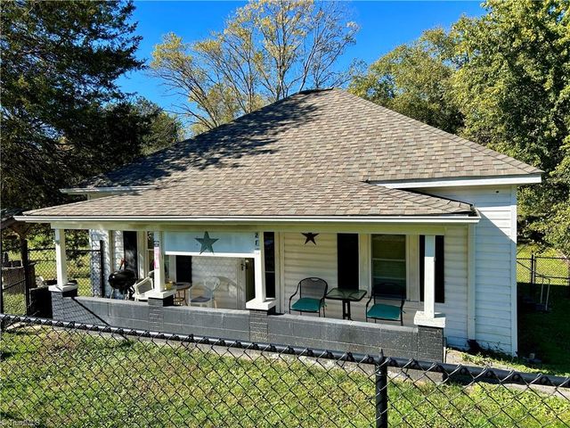 280 Burke Road, Mount Airy, NC 27030
