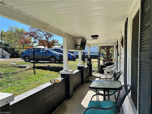 280 Burke Road, Mount Airy, NC 27030