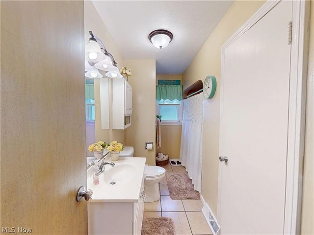 1405 35th Street NW, Canton, OH 44709