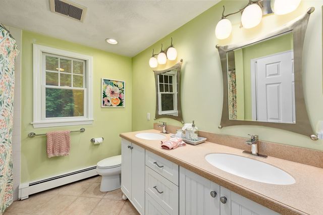 65 Pye Brook Lane, Boxford, MA 01921
