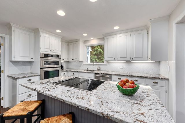 65 Pye Brook Lane, Boxford, MA 01921