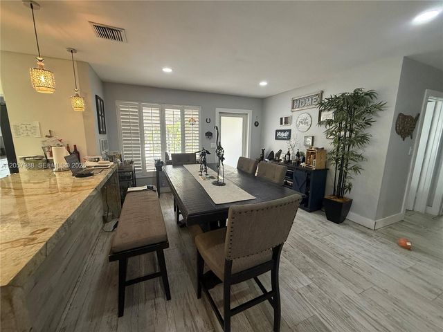 701 SW 4th Court, Hallandale Beach, FL 33009