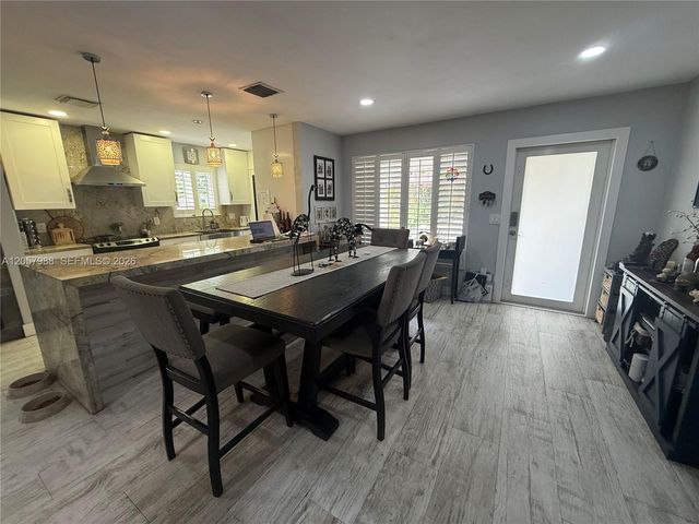 701 SW 4th Court, Hallandale Beach, FL 33009