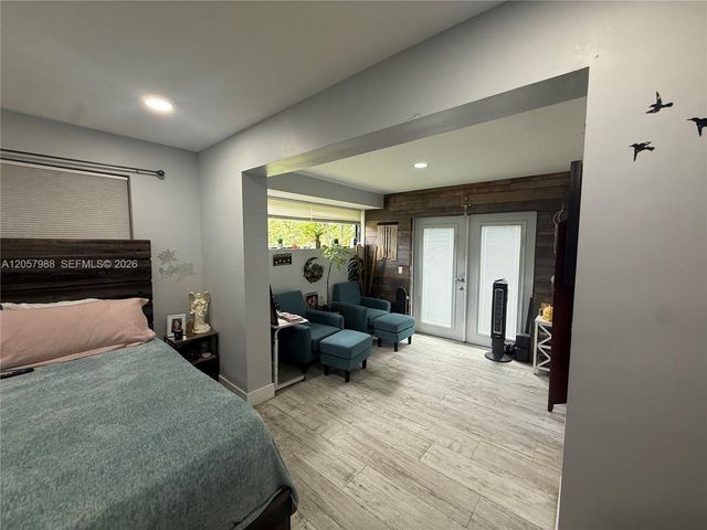 701 SW 4th Court, Hallandale Beach, FL 33009