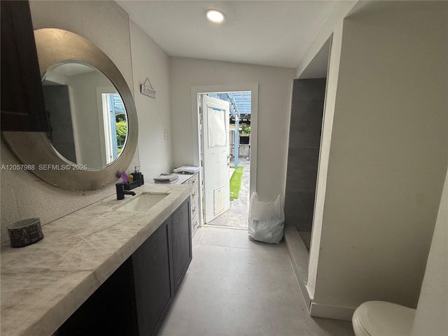 701 SW 4th Court, Hallandale Beach, FL 33009