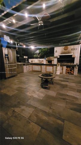 701 SW 4th Court, Hallandale Beach, FL 33009