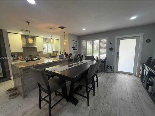 701 SW 4th Court, Hallandale Beach, FL 33009