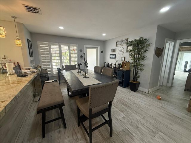 701 SW 4th Court, Hallandale Beach, FL 33009