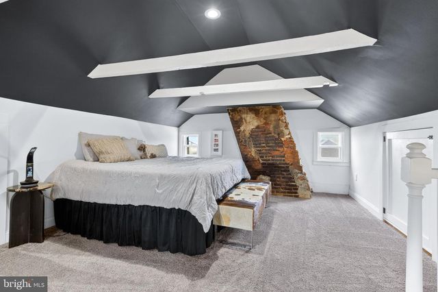 1529 VILLAGE RD, Strasburg, PA 17579