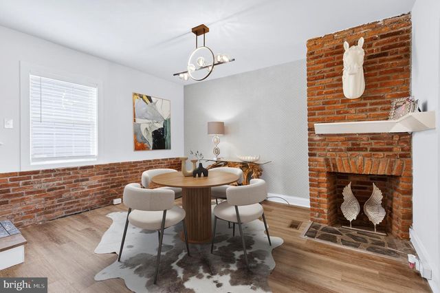 1529 VILLAGE RD, Strasburg, PA 17579