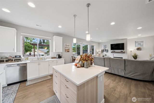 15535 Bergh Court SE, Yelm, WA 98597