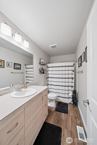 15535 Bergh Court SE, Yelm, WA 98597