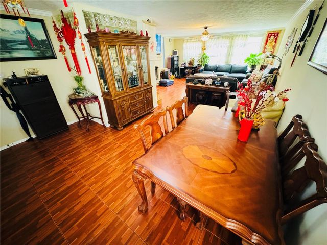 2507 Glenholly Park Drive, Sugar Land, TX 77498