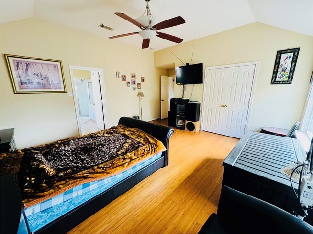 2507 Glenholly Park Drive, Sugar Land, TX 77498