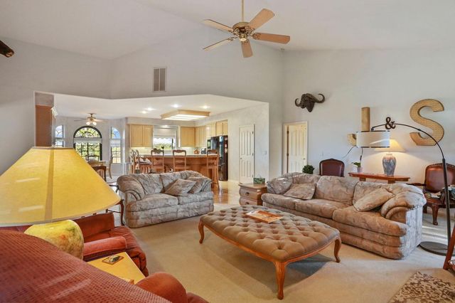 11791 N Alpine Rd, Lodi, CA 95240