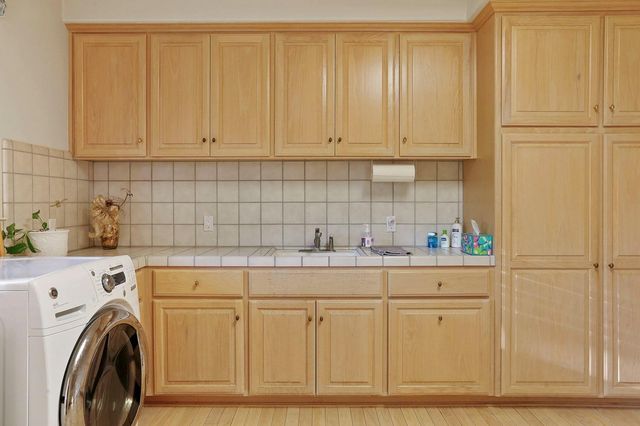 11791 N Alpine Rd, Lodi, CA 95240