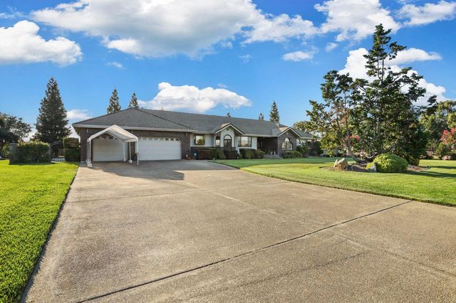 11791 N Alpine Rd, Lodi, CA 95240