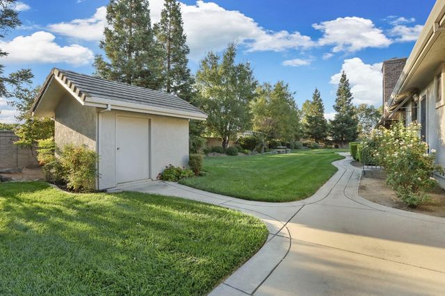 11791 N Alpine Rd, Lodi, CA 95240