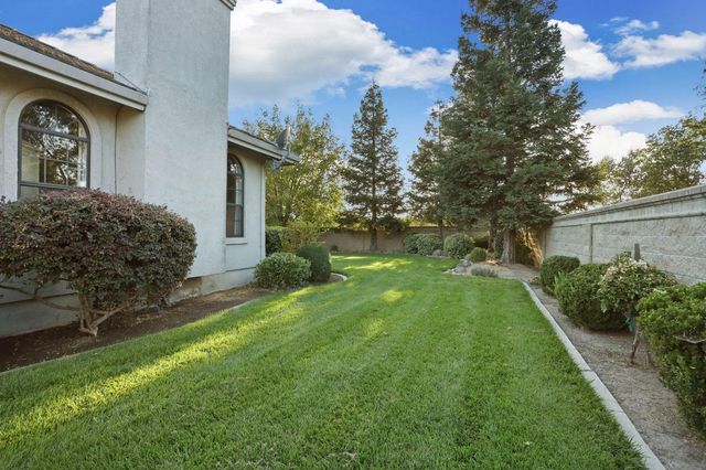 11791 N Alpine Rd, Lodi, CA 95240