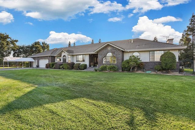 11791 N Alpine Rd, Lodi, CA 95240