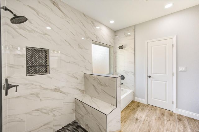 390 N Linnwood, Woodbranch, TX 77357