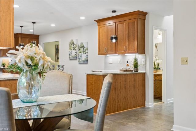 107 Brokenbridge RD, Yorktown, VA 23692