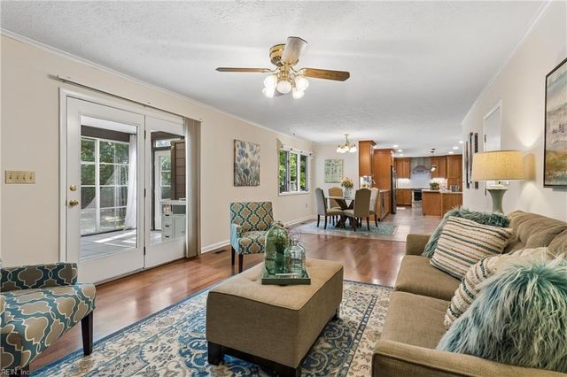 107 Brokenbridge RD, Yorktown, VA 23692