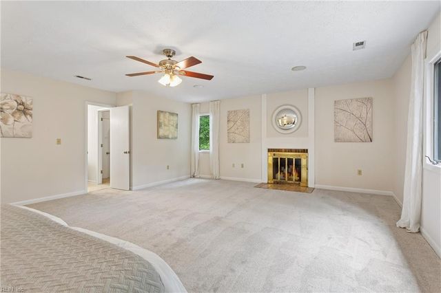 107 Brokenbridge RD, Yorktown, VA 23692