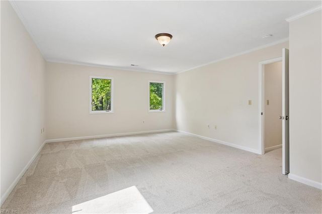 107 Brokenbridge RD, Yorktown, VA 23692