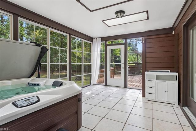 107 Brokenbridge RD, Yorktown, VA 23692