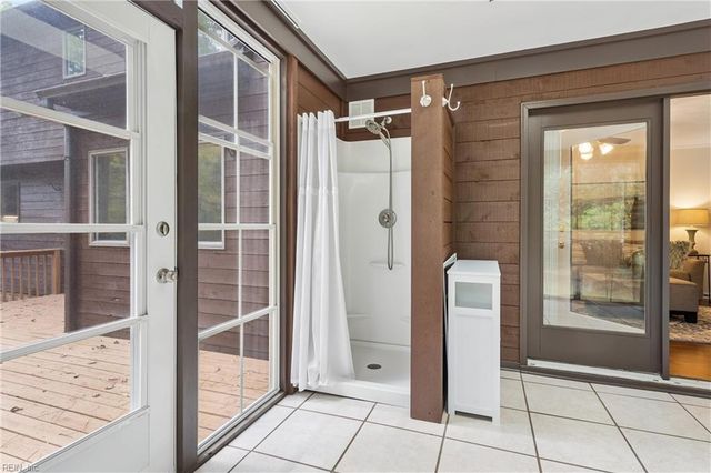 107 Brokenbridge RD, Yorktown, VA 23692