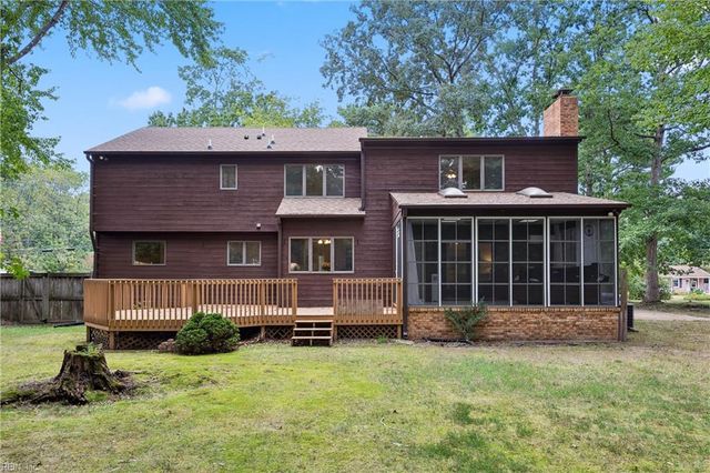 107 Brokenbridge RD, Yorktown, VA 23692